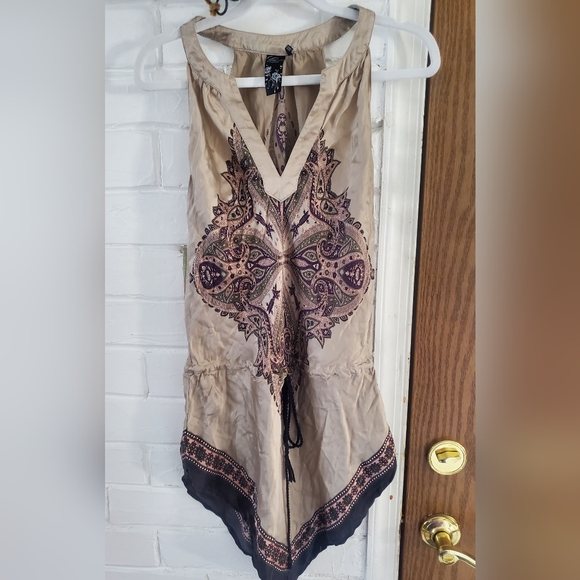 Bohemian Cream and Purple Guess Top,Size 3, 100% Silk,Black rope on waist - Picture 16 of 16